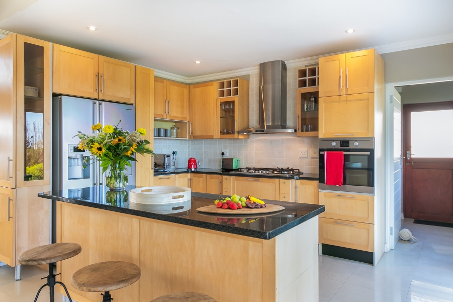 3 Bedroom Property for Sale in Pezula Golf Estate Western Cape